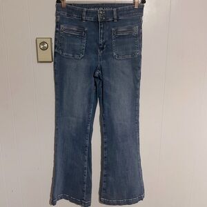 American Eagle Super Hi-Rise Flare Jeans Sz 14 LONG
